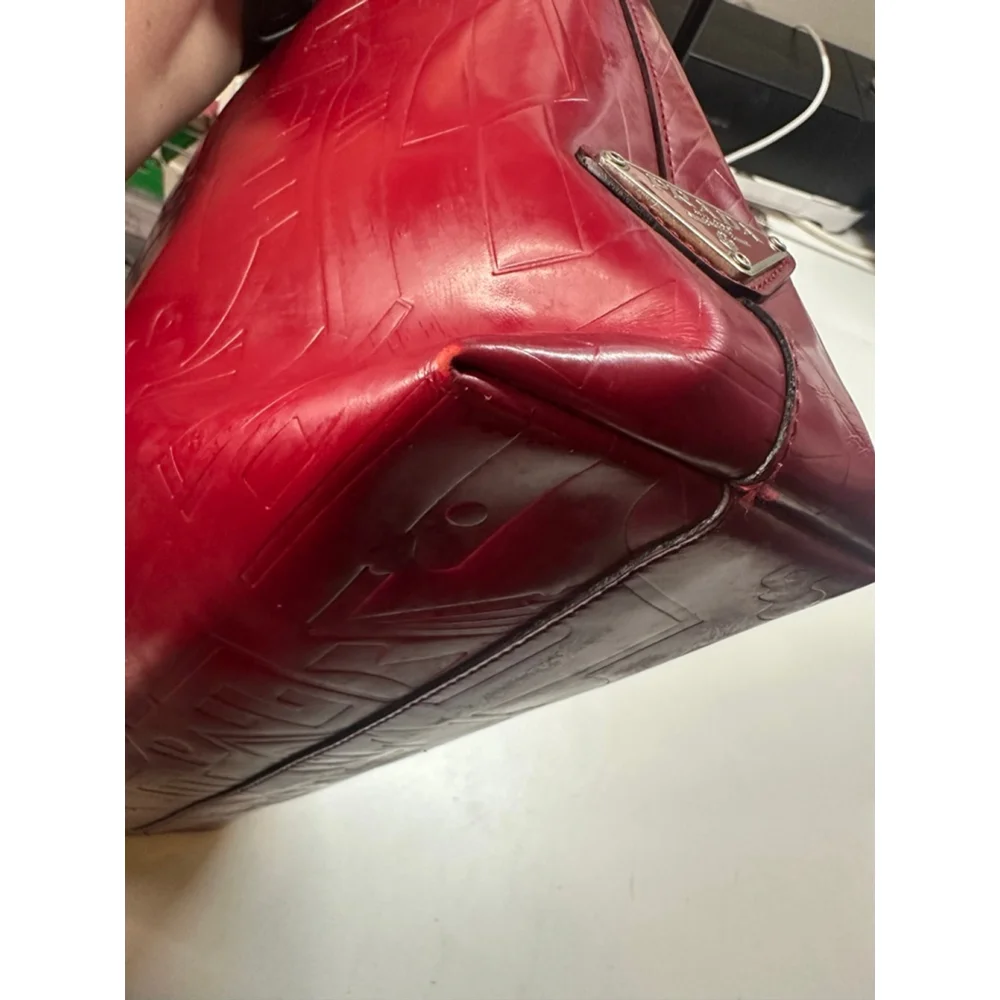 Women's Prada Deep Red Embossed Patent Leather Shoulder Bag One Size - Picture 9 of 16